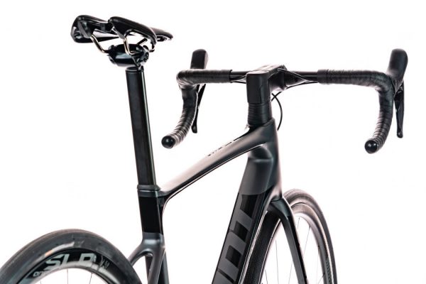 DefyAdvancedPro2MGunmetalBlack 01372