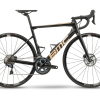 teammachine slr three cbn gol wht