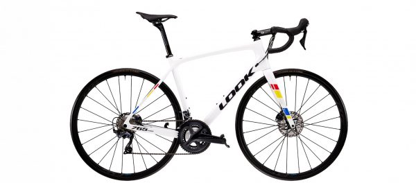 bike product page cover white background 2112x1276 765 optimum disc ultegra proteam white glossy 2020 A1