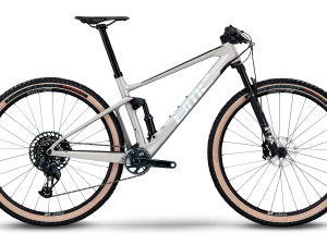 fourstroke 01 two gry iri blk 1