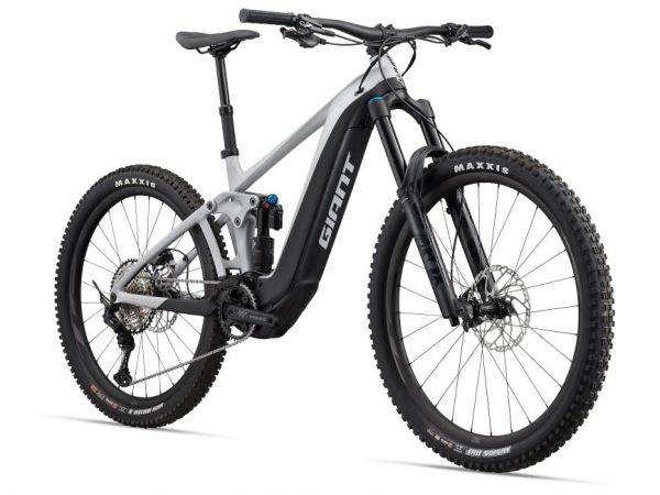 MY21ReignE1Pro ColorAGoodGray Front