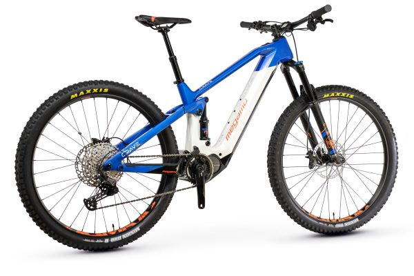 29cravecrb05blueA