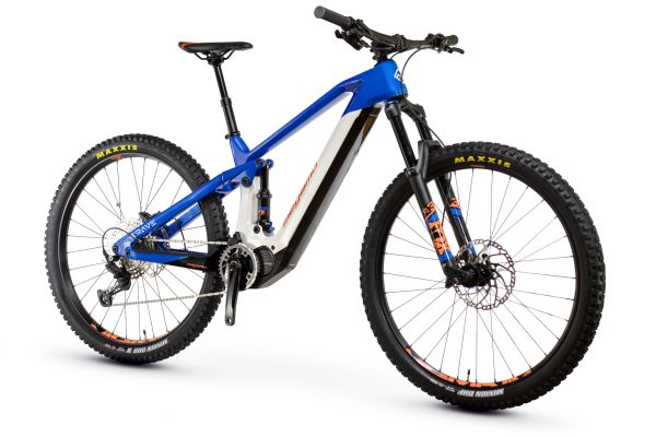 29cravecrb05blueB