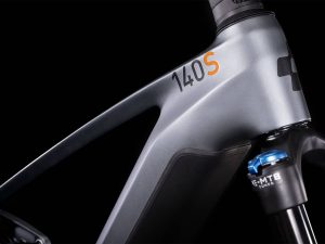 hybrid8